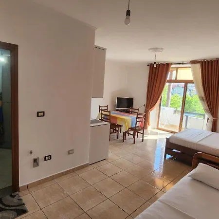 Vila Hodo Guesthouse Vlorë